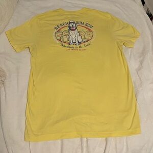 Medium yellow t shirt with dog